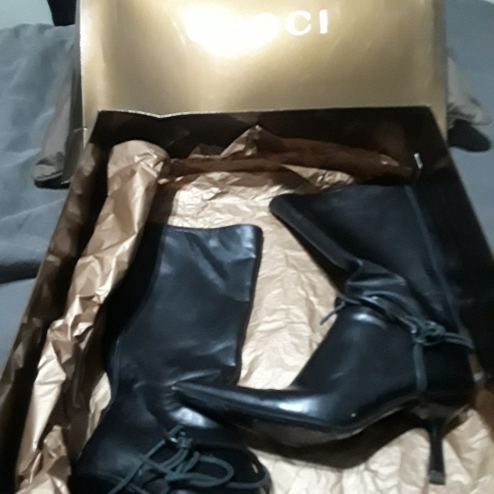 Original Gucci Boots